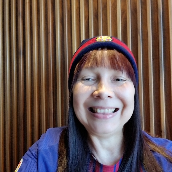 Meet your Posher, Janet - Picture 7 of 8